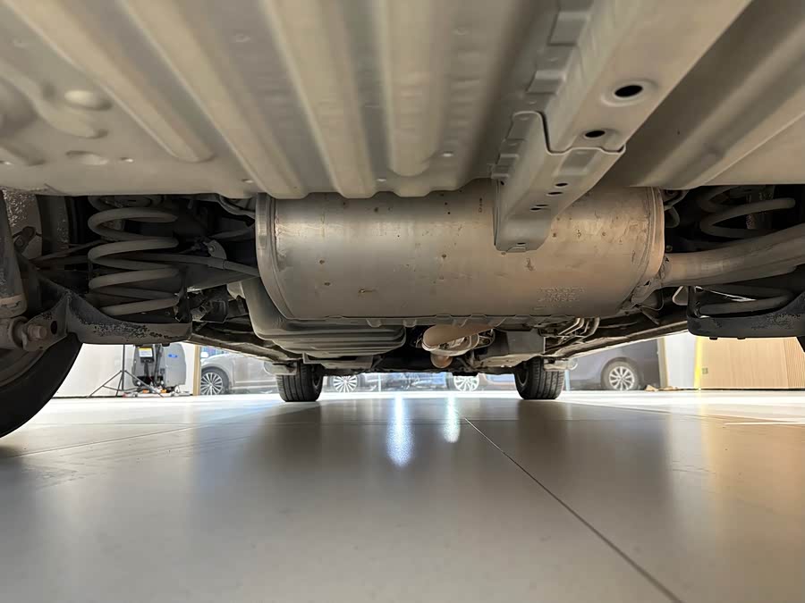 Toyota Previa 2016 car image #26