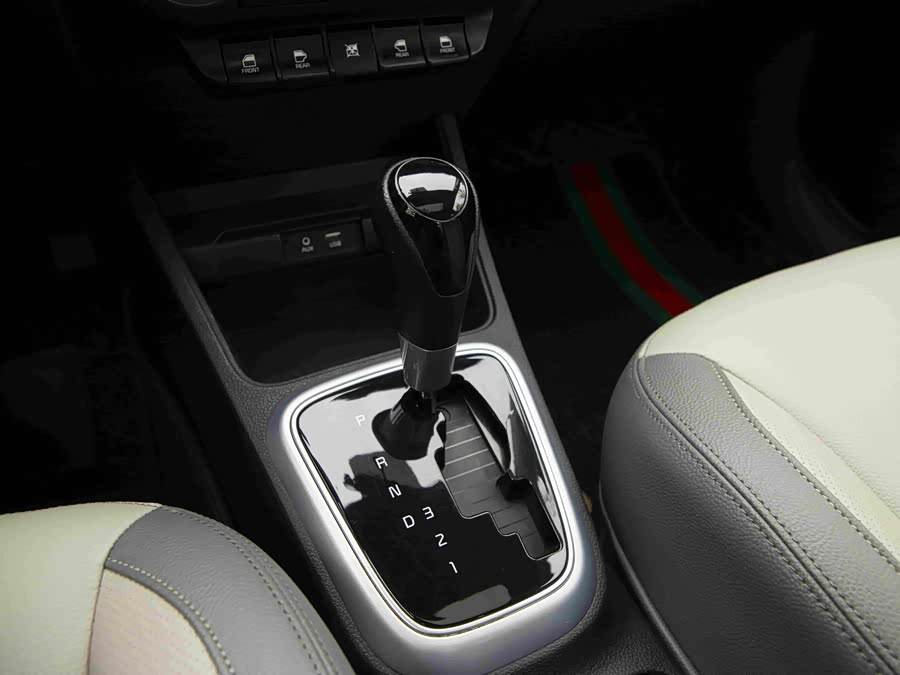 Kia Pegas 2017 image de voiture #26