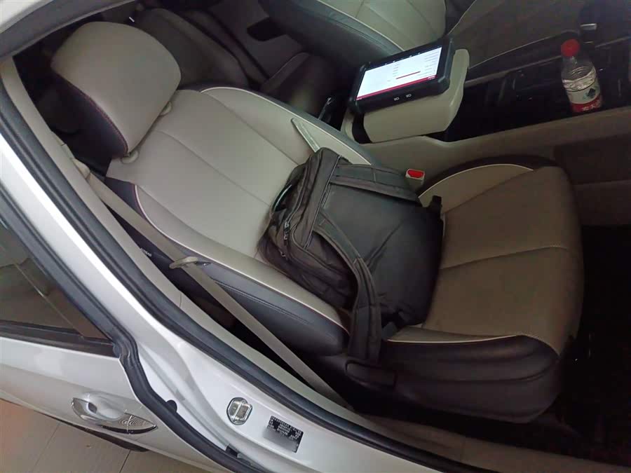 起亚 嘉华(进口) 2018 汽车图片 #26