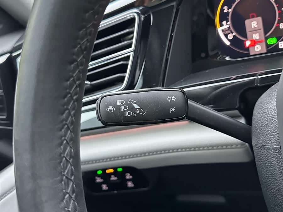 Volkswagen Teramont 2023 car image #26