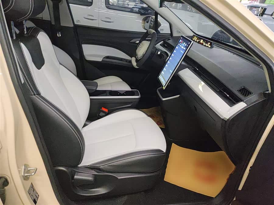 哪吒汽车 哪吒AYA 2024 汽车图片 #26