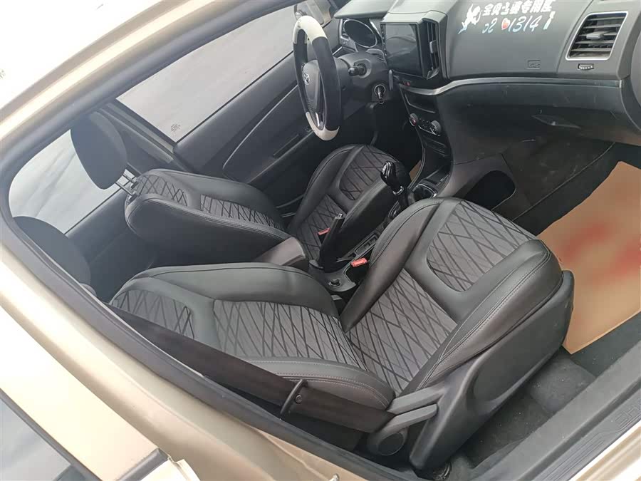 Kaiyi E3 2018 car image #26