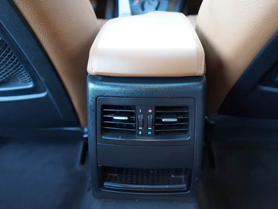 BMW 3 Series (Imported) 2010 #26 BMW 3 Series (Imported) 2010 immagine di auto #26