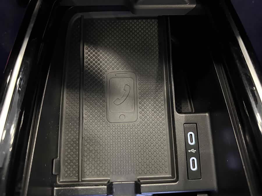 Volkswagen ID.6 X 2021 #26 Volkswagen ID.6 X 2021 car image #26