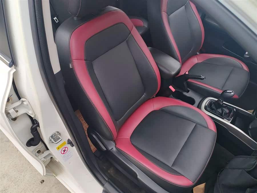 Changan Eado XT 2016 изображение автомобиля #26