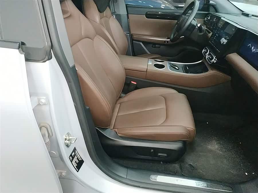 零跑汽车 零跑C01 2023 汽车图片 #26