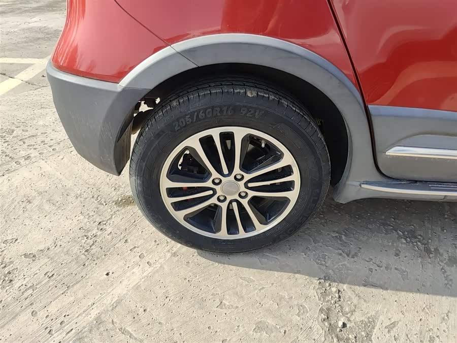 Haval H1 2015 изображение автомобиля #26