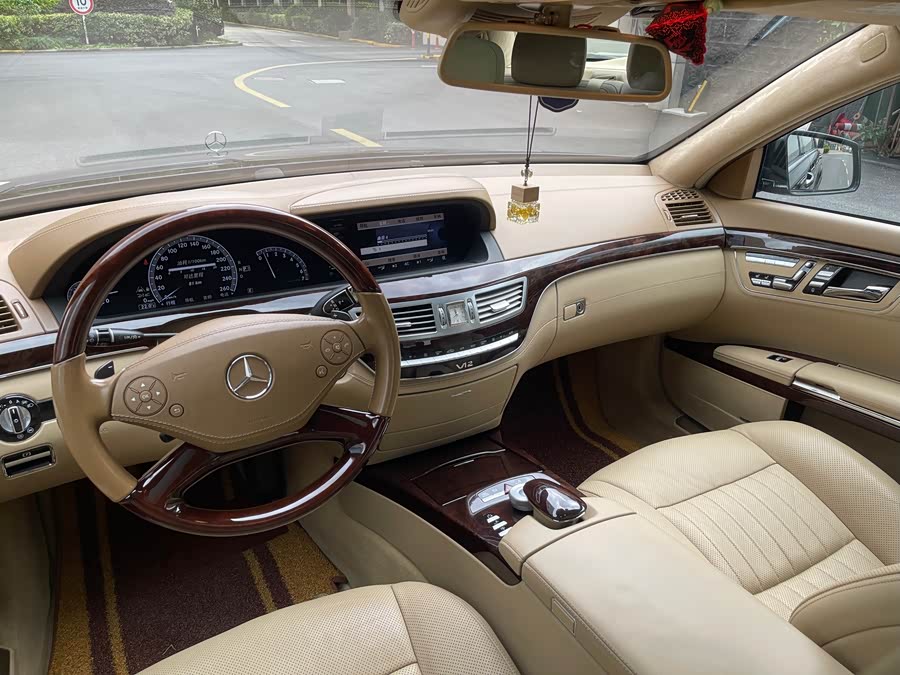 Mercedes-Benz S Class 2012 immagine di auto #26