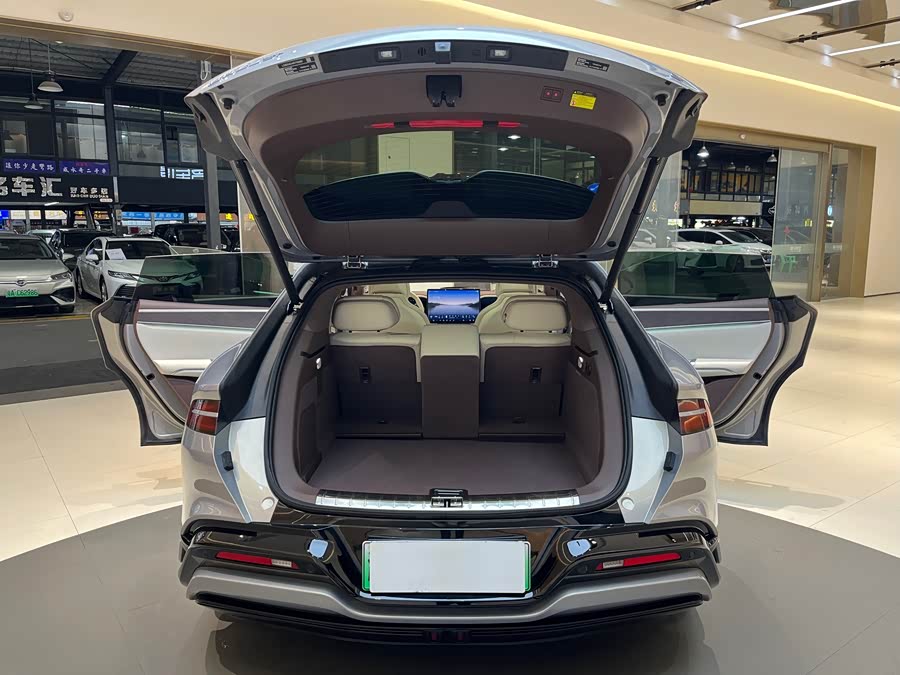 Denza Z9GT 2024 #26 Denza Z9GT 2024 car image #26