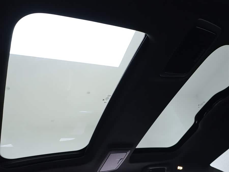 BMW 5 Series 2023 car image #26