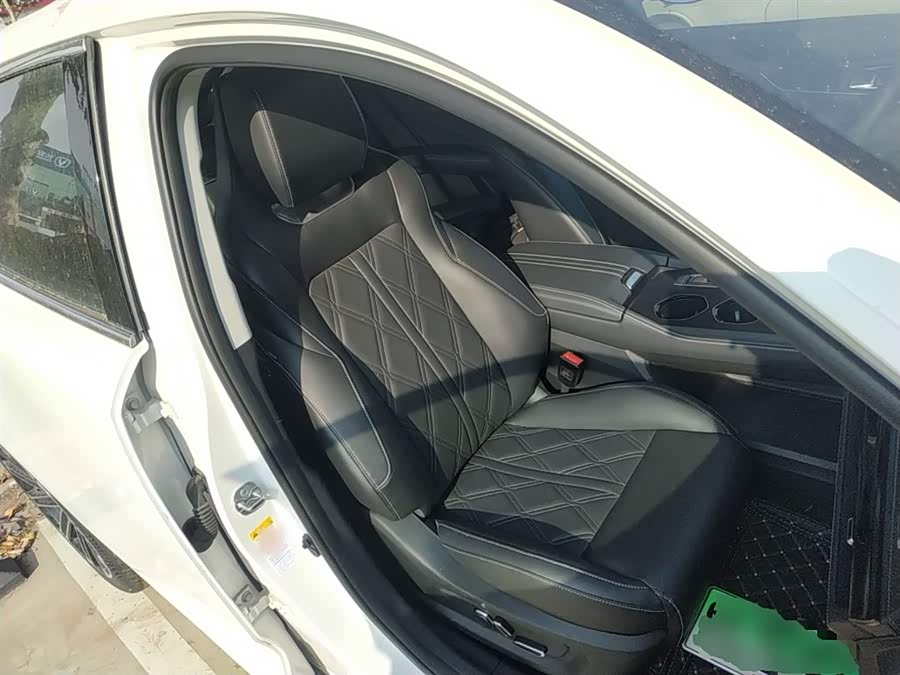 Changan UNI-K iDD 2025 #26 Changan UNI-K iDD 2025 car image #26