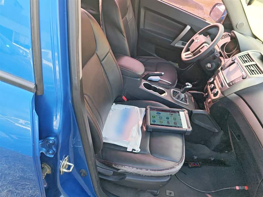 GEELY GX7 2014 immagine di auto #26