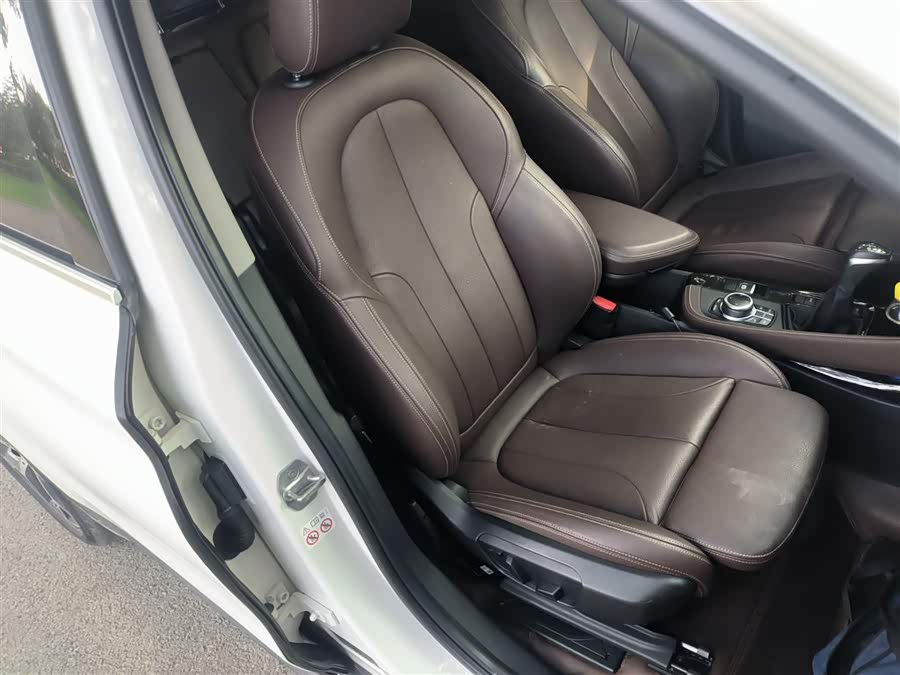 BMW X1 New Energy 2018 immagine di auto #26