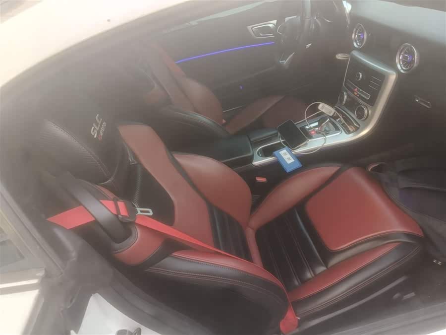 Mercedes-Benz SLC Class 2017 car image #26