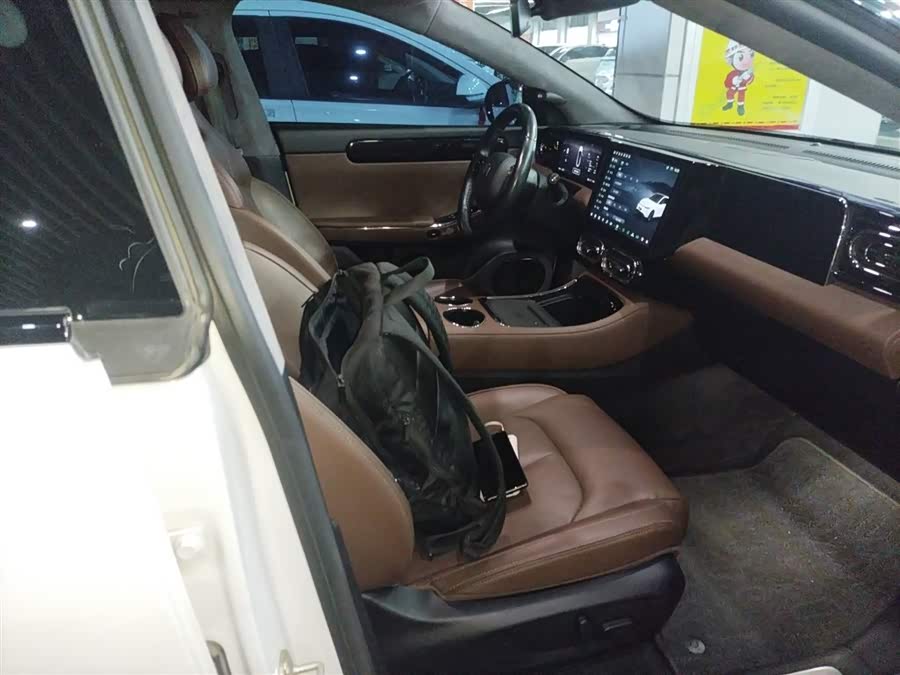 零跑汽车 零跑C01 2022 汽车图片 #26