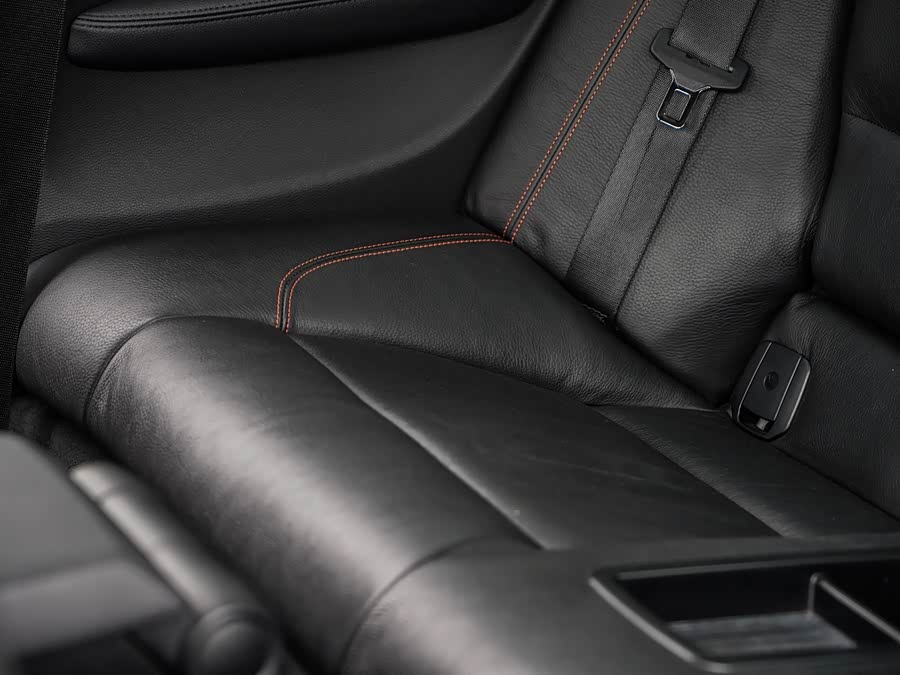 BMW 1 Series M 2012 immagine di auto #26