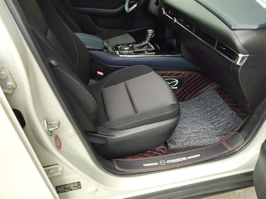 Mazda CX-3 2020 immagine di auto #26