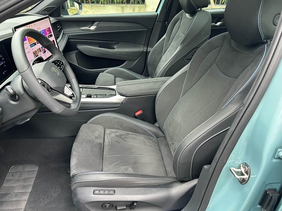 Volkswagen Passat 2024 изображение автомобиля #26