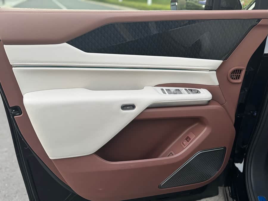 BYD Xia 2025 #26 BYD Xia 2025 immagine di auto #26