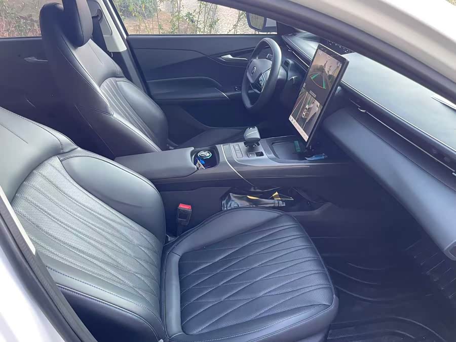 Changan Lamore 2023 car image #26