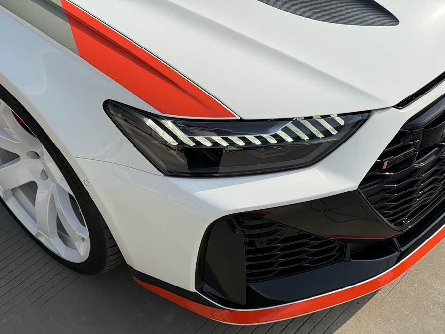 Audi RS 6 2025 car image #26