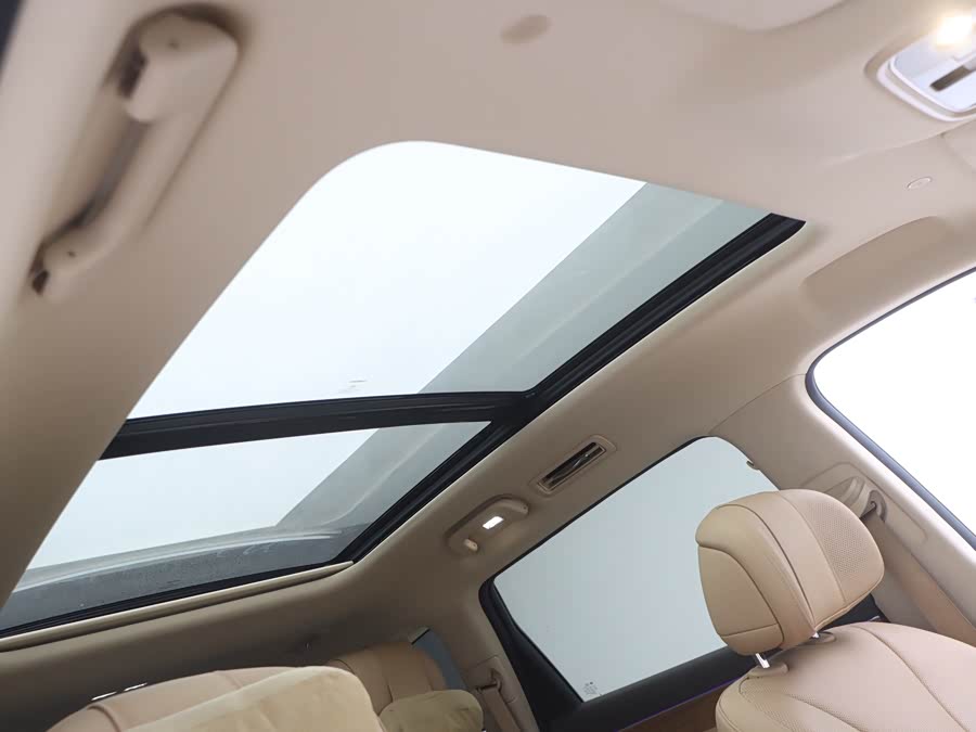 2024 car image #26