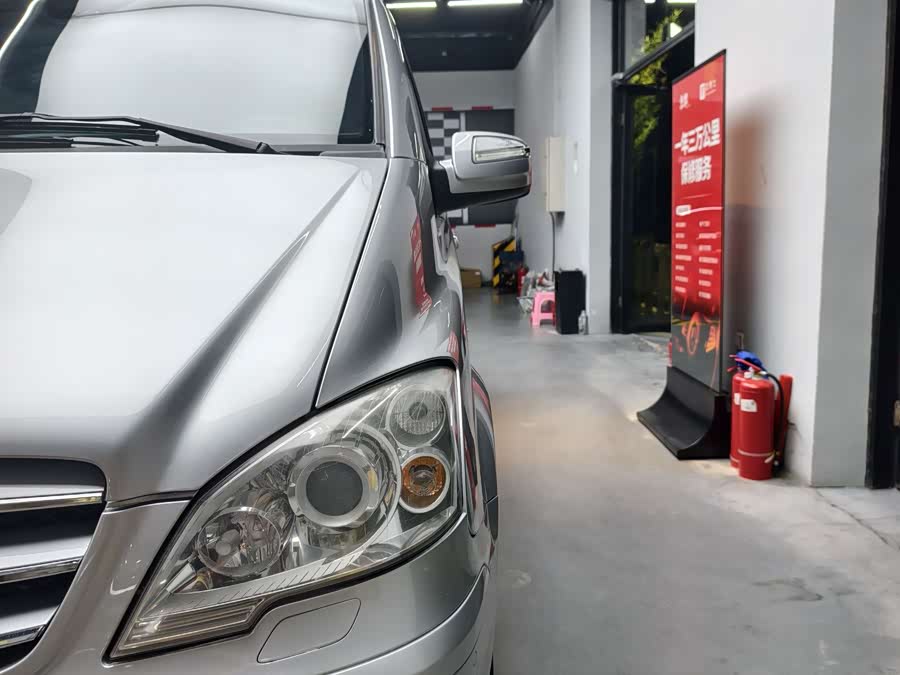 奔驰 唯雅诺 2013 汽车图片 #26