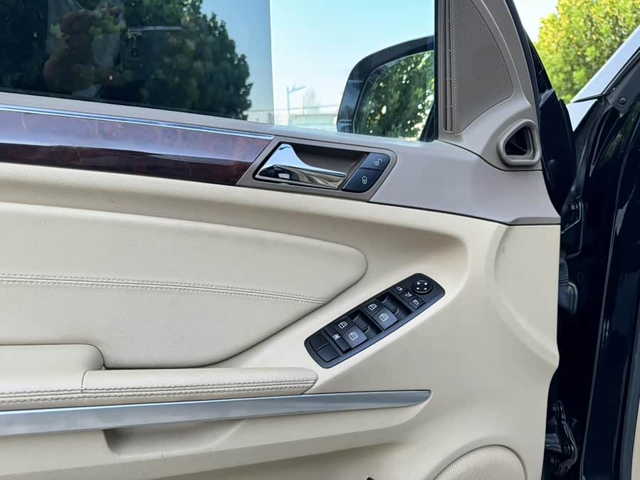 Mercedes-Benz M Class 2009 #26 Mercedes-Benz M Class 2009 car image #26