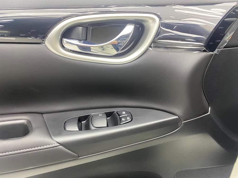 Nissan Sylphy car image #26
