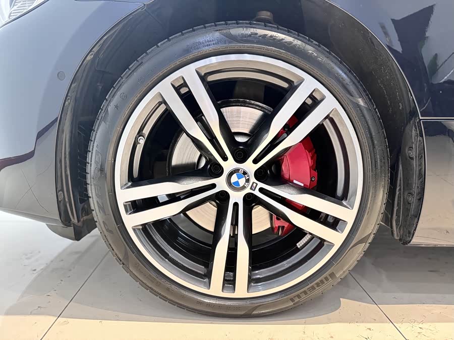 BMW 6 Series GT 2024 car image #26