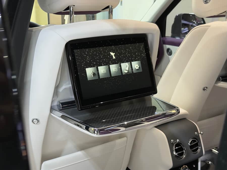 劳斯莱斯 库里南 2025 汽车图片 #26