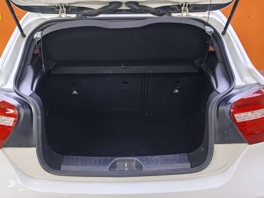 Mercedes-Benz A Class (Imported) 2014 #26 Mercedes-Benz A Class (Imported) 2014 car image #26