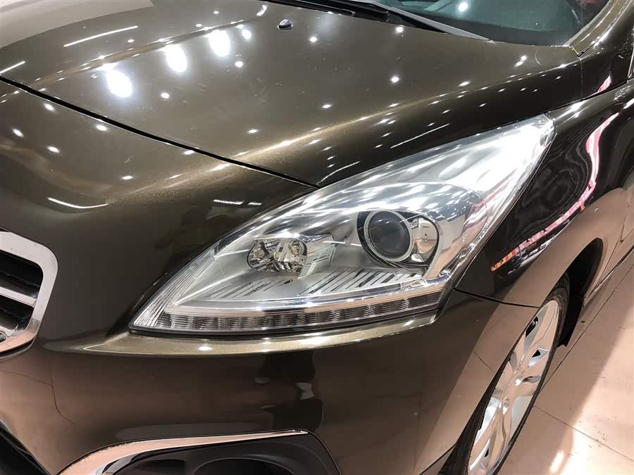 Peugeot 3008 2015 صورة سيارة #26