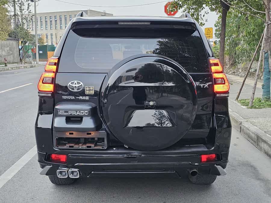 Toyota Land Cruiser Prado 2019 #26 Toyota Land Cruiser Prado 2019 car image #26