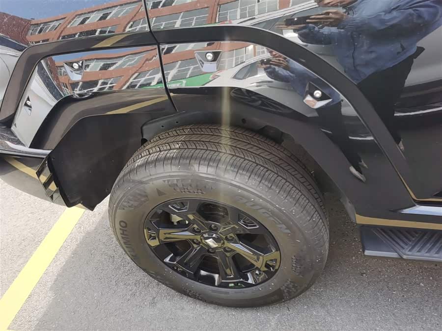 Tank 400 2024 imagen de coche #26