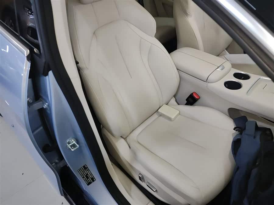 Forthing S7 2024 صورة سيارة #26