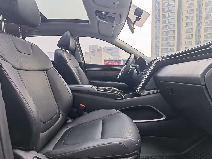 Hyundai Tucson 2022 car image #26