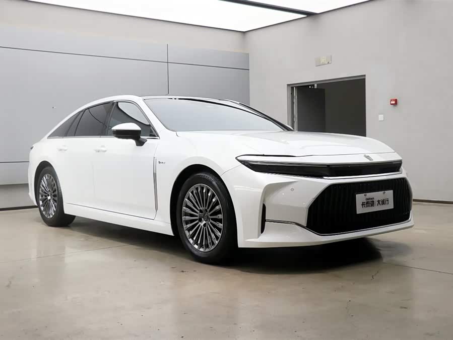 Toyota Crown 2025 immagine di auto #26