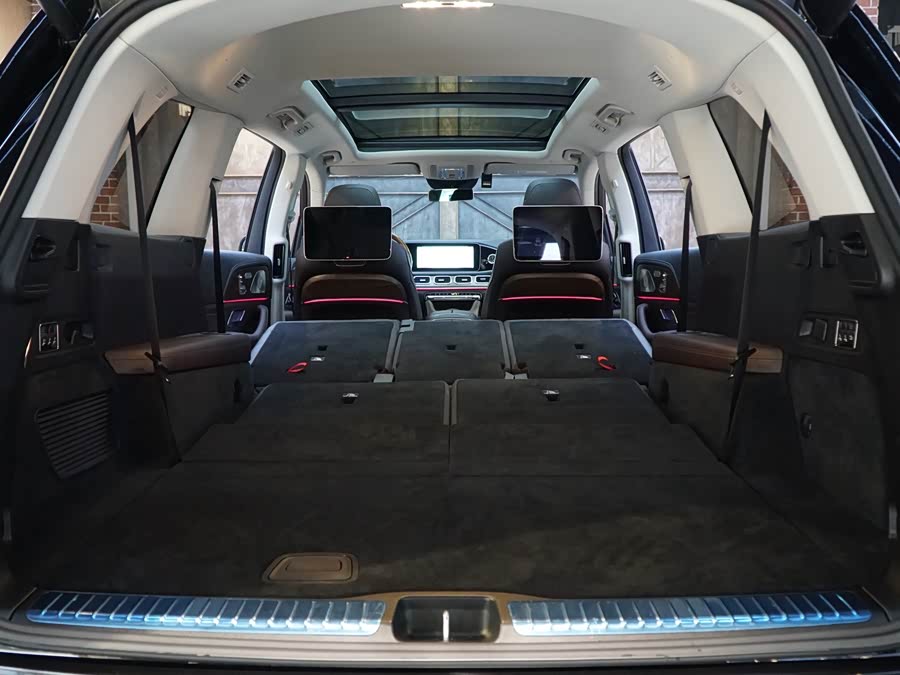 Mercedes-Benz GLS Class 2022 immagine di auto #26