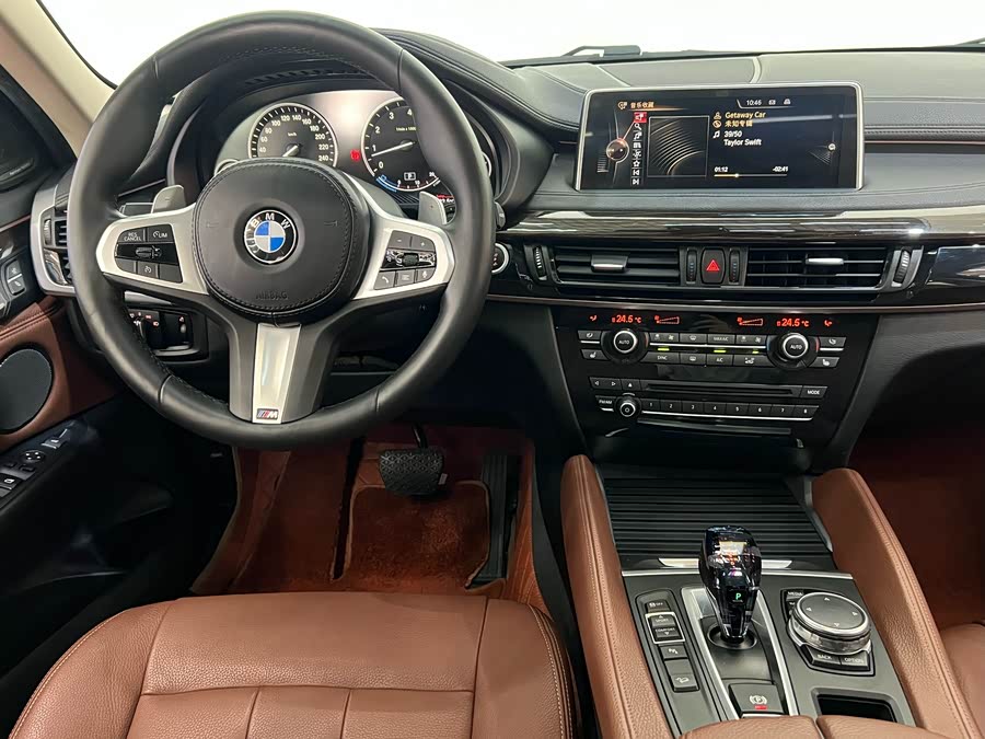 BMW X6 2015 immagine di auto #26