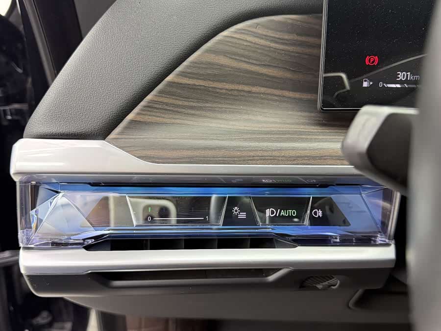 BMW 7 Series 2023 #26 BMW 7 Series 2023 car image #26