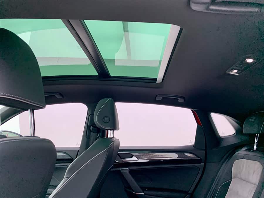 Volkswagen Tayron X 2020 car image #26