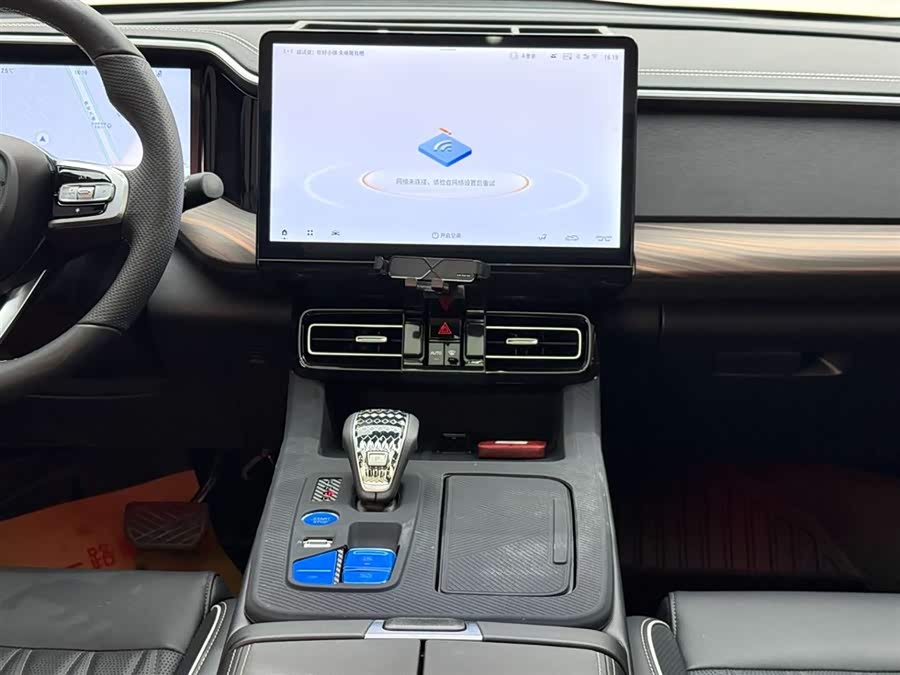 GAC Trumpchi GS8 2025 #26 GAC Trumpchi GS8 2025 car image #26