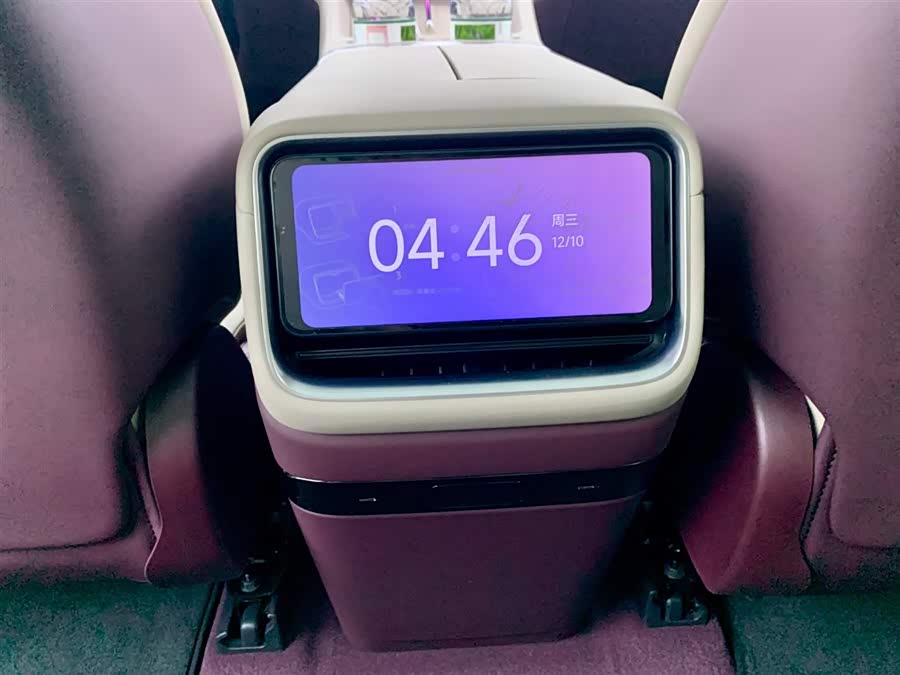MI YU7 2025 car image #26