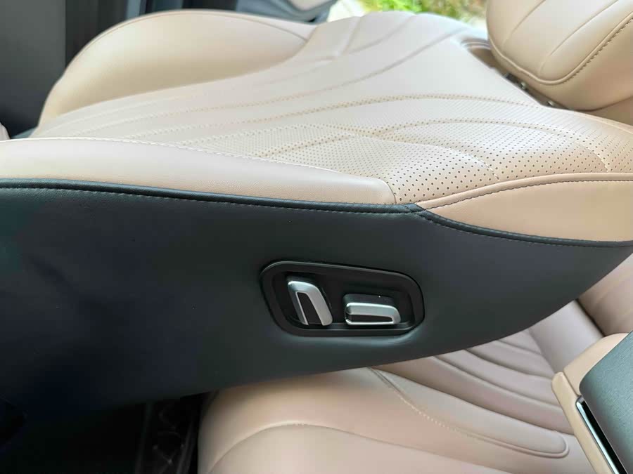 Chery Tiggo8L 2024 car image #26