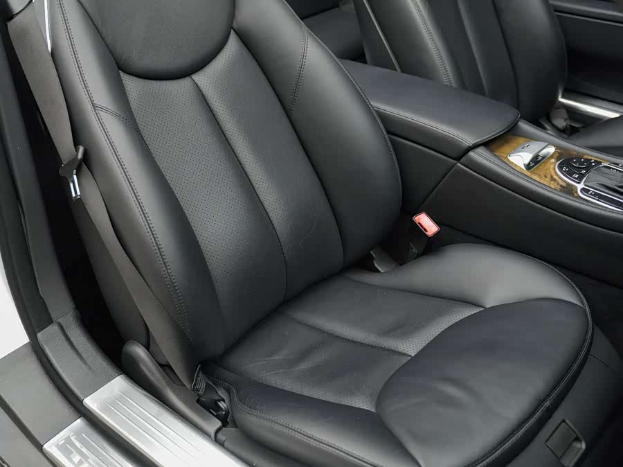 Mercedes-Benz SL Class 2006 car image #26