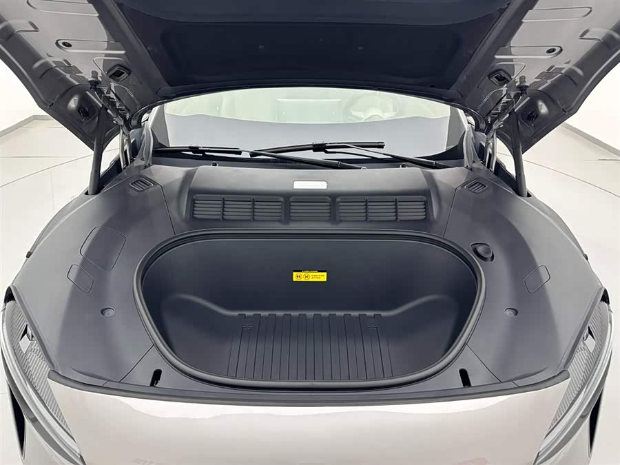 MI YU7 2025 car image #26