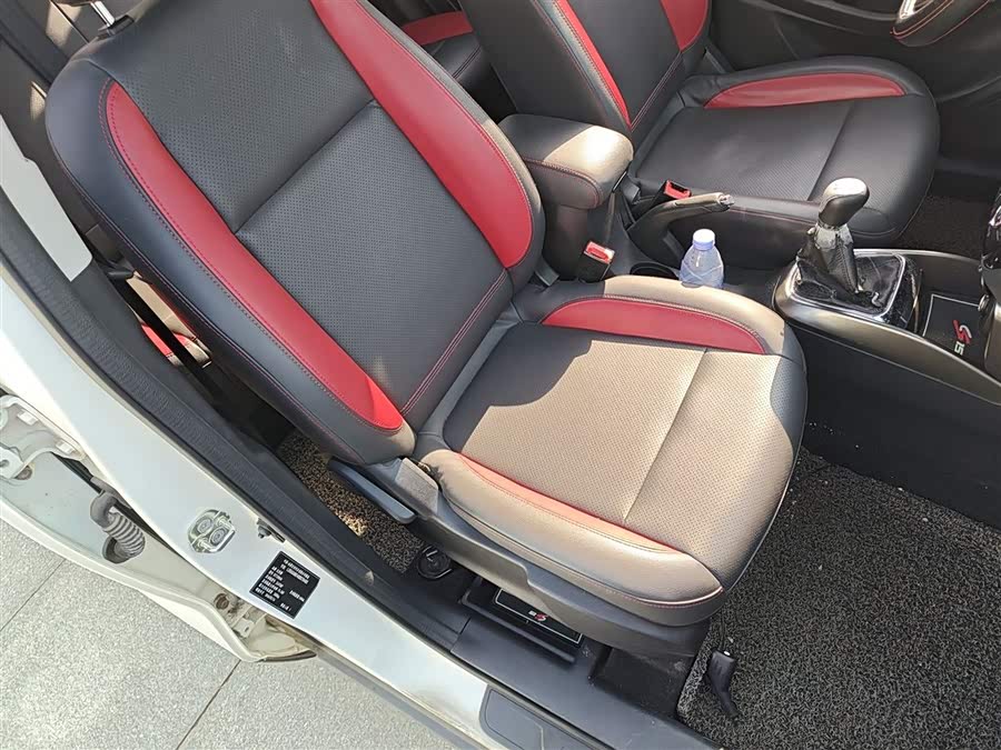 Changan CS15 2016 #26 Changan CS15 2016 car image #26