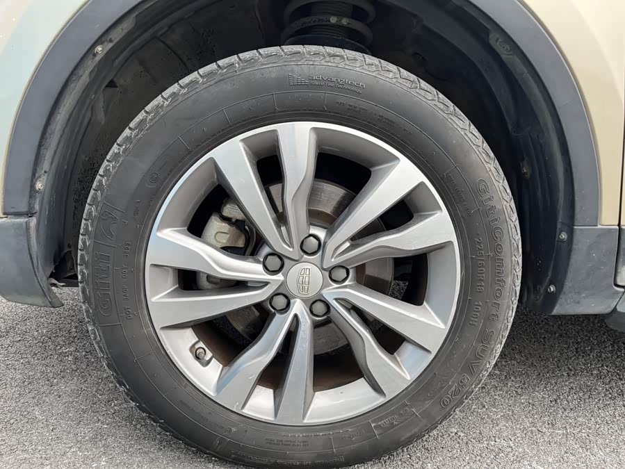 GEELY Boyue 2018 car image #26
