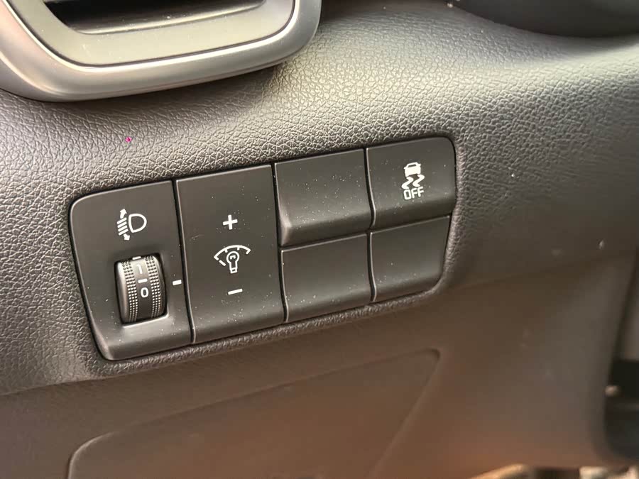 Kia KX5 2016 #26 Kia KX5 2016 car image #26